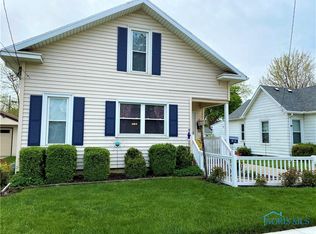 1736 Selkirk St, Toledo, OH 43605
