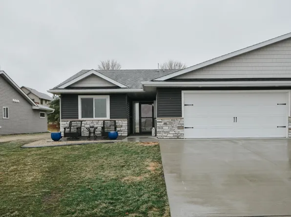 306 11th St N, Goodhue, MN 55027