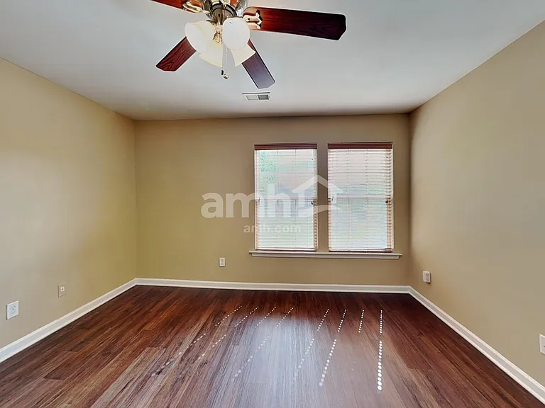 4652 Midstream Crossing Dr — Photo 9