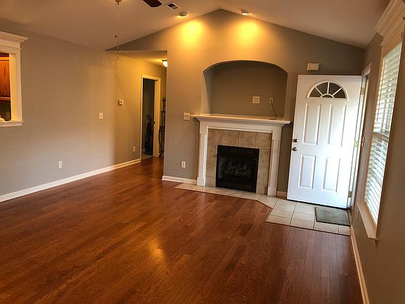4th image of 2204 Cedar Creek Dr #2204
