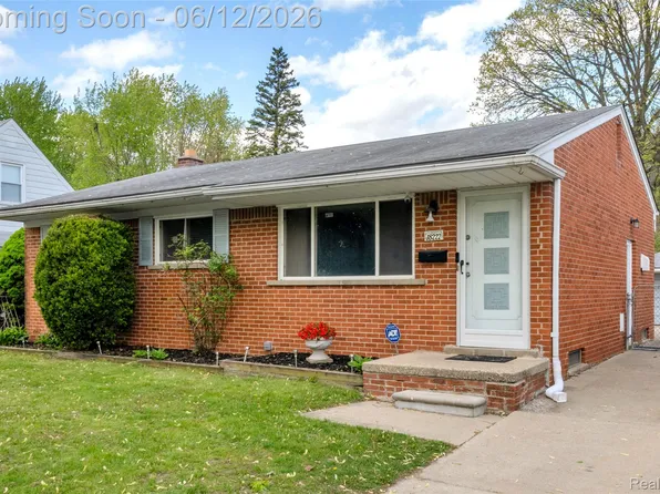 18222 Fox St, Redford, MI 48240