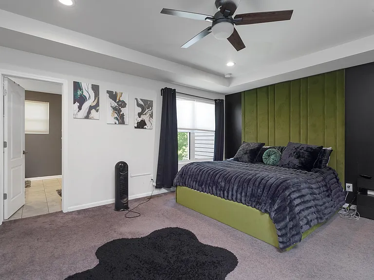 24869 Ivy Ln — Photo 12