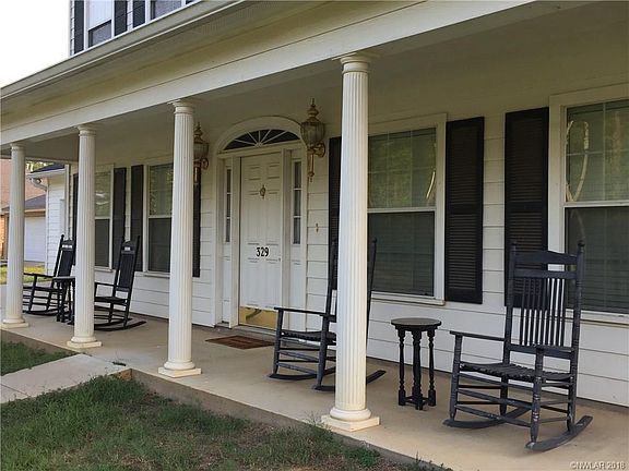 4th image of 329 Braeburn Glen Dr
