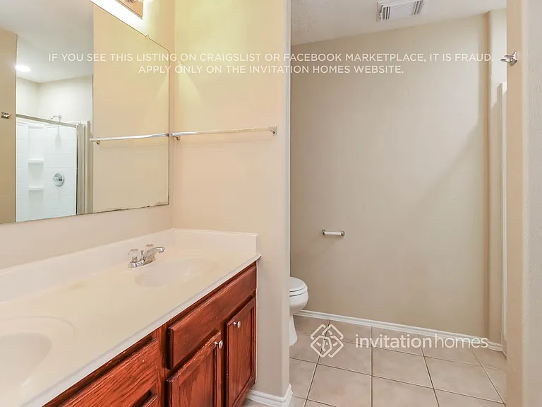6806 Baron Gate Ct — Photo 13