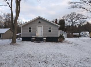 852 Dykstra Rd, Muskegon, MI 49445