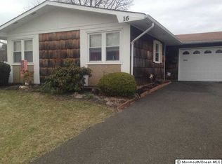 16 Keats Rd, Brick, NJ 08724