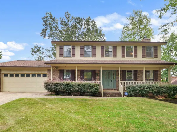17 Laver Cir, Little Rock, AR 72210