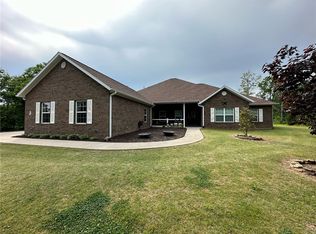 3 Iona Cir, Bella Vista, AR 72715