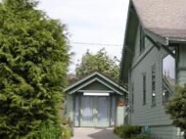 (undisclosed Address)