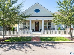 101 Hillcrest Ave NW, Huntsville, AL 35806