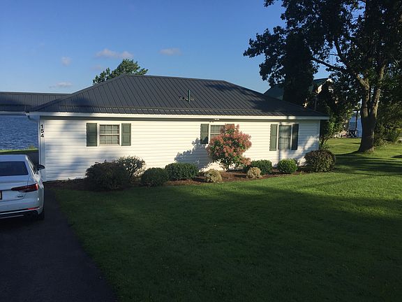 2nd image of 154 River Dr