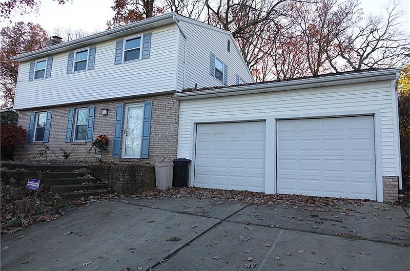 1st image of 220 Havenhill Dr