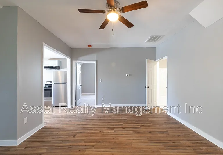 3043 E 5th Ave #3 — Photo 10