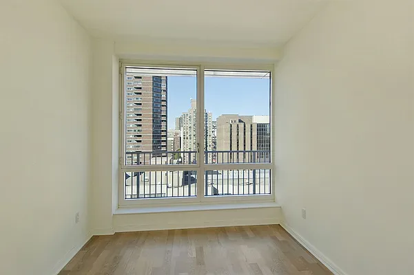 Rented by Corcoran | media 16