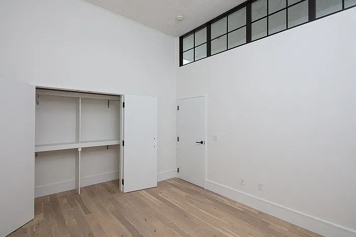 510 Julia St — Photo 19