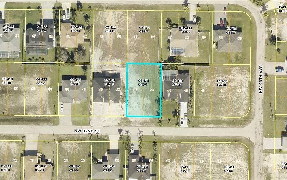 1st image of 4611 NW 32nd St
