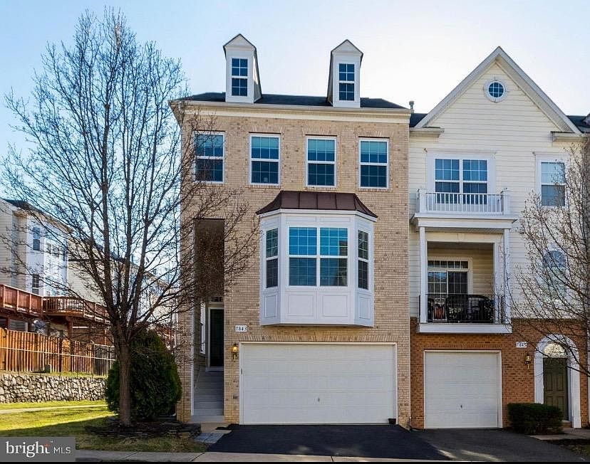 1st image of 7843 Locust Leaf Ln