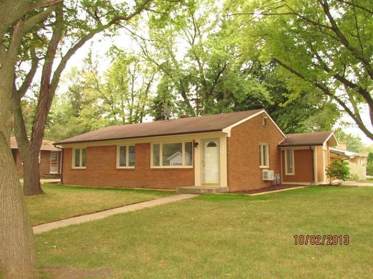 1st image of 1840 W Ogden Cir