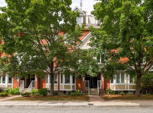 301 Nepean St, Ottawa, ON K1R 5G2