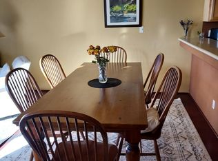 5065 Carriage House Dr, Los Alamos, NM 87544