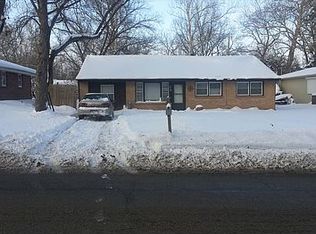 2066 College Heights Rd, Manhattan, KS 66502