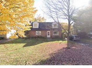 1463 Ashdowne Rd, Columbus, OH 43221