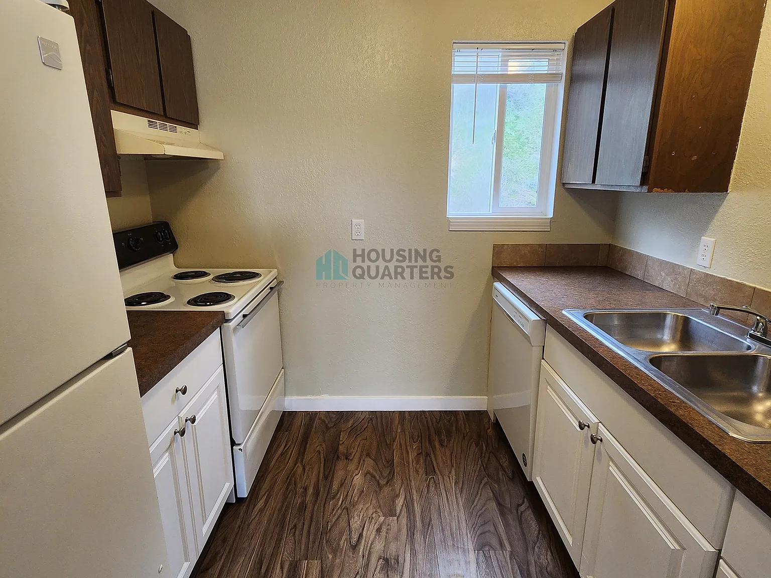 2 bed, 700 sqft, $1,050 — Photo 3