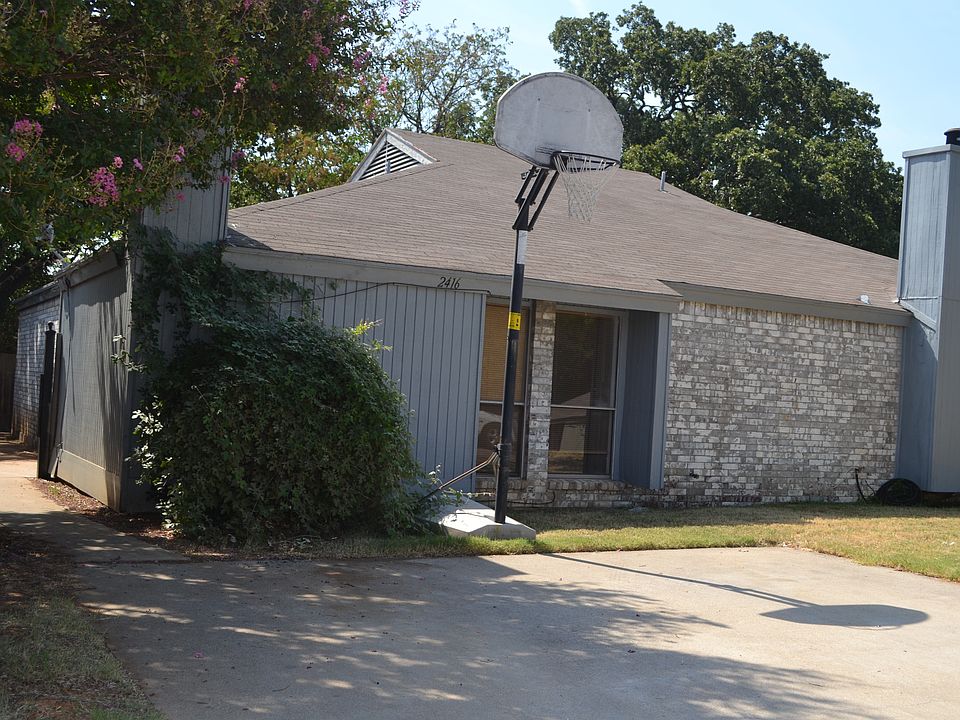1st image of 2416 Windy Pine Ln