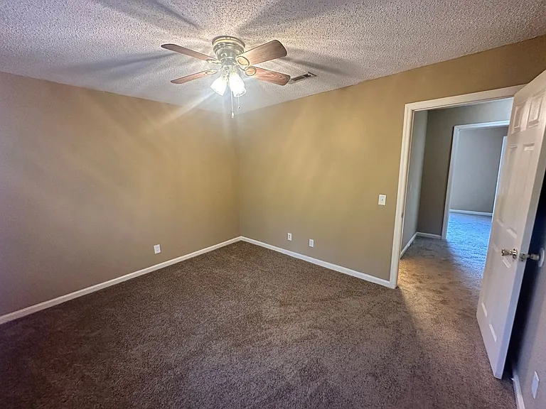 1305 Breckenridge Dr #9 — Photo 23
