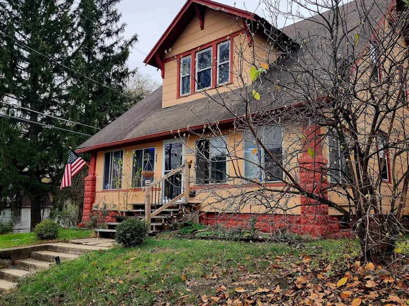 1913 Bayer Ave, Fort Wayne, IN 46805