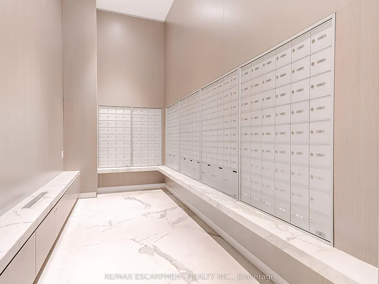 370 Martha St #1707 — Photo 34