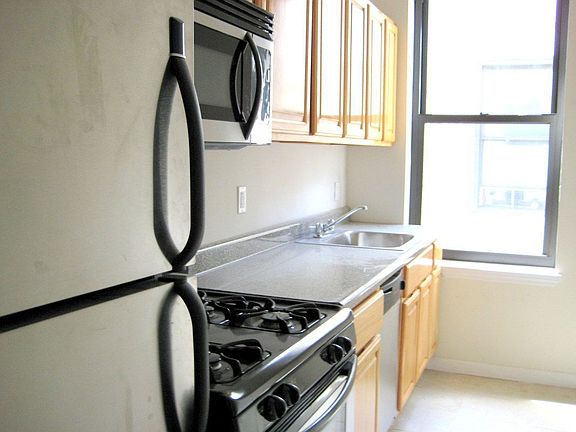 5th image of 408 W 130th St APT 38A