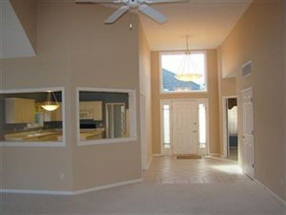 5th image of 411 Muirfield Dr