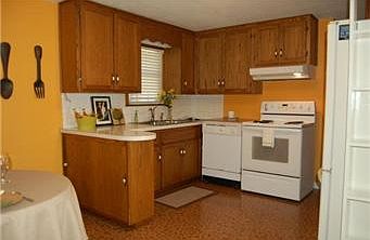 Country Kitchen