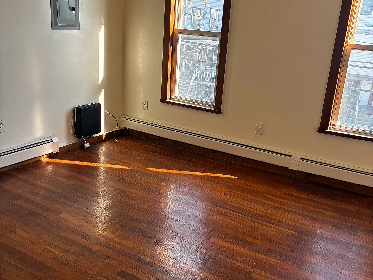 2 bed, $2,700 — Photo 2