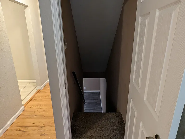 2223 Jackson Dr — Photo 12