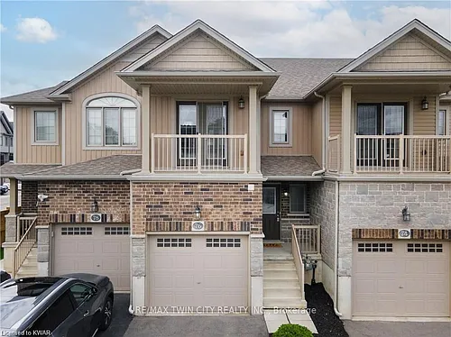 76 Meadowridge St Photo 1