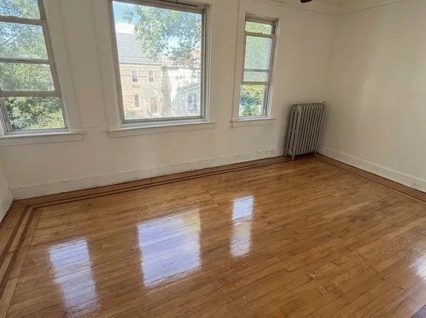2119 Lurting Ave, Bronx, NY 10461