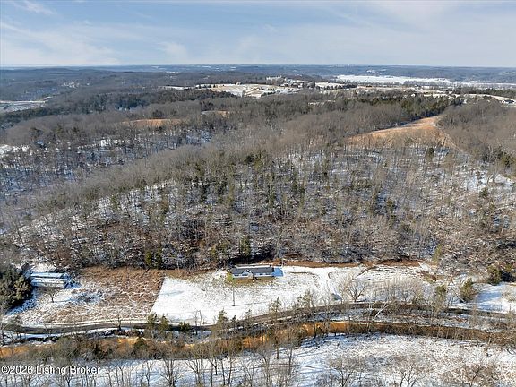 2nd image of 430 Cook Rd