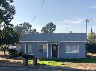 978 5th St, Calimesa, CA 92320