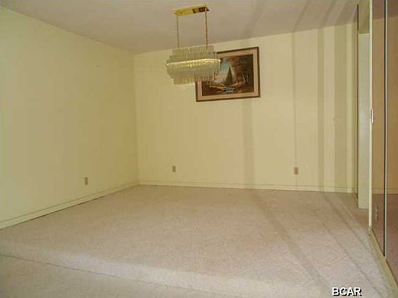 3rd image of 507 Northshore Cir