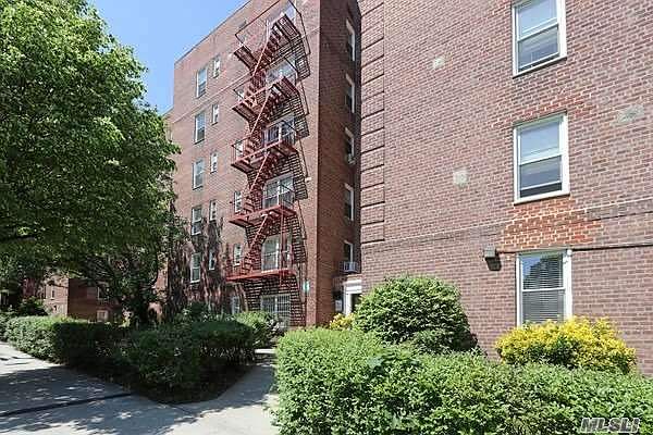 1st image of 3950 52nd St APT 4C
