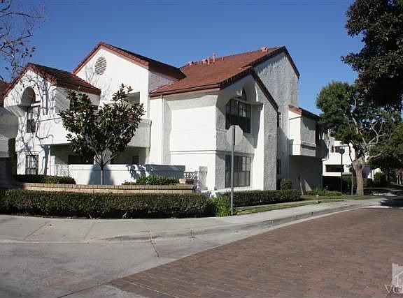 2nd image of 1119 Mission Verde Dr