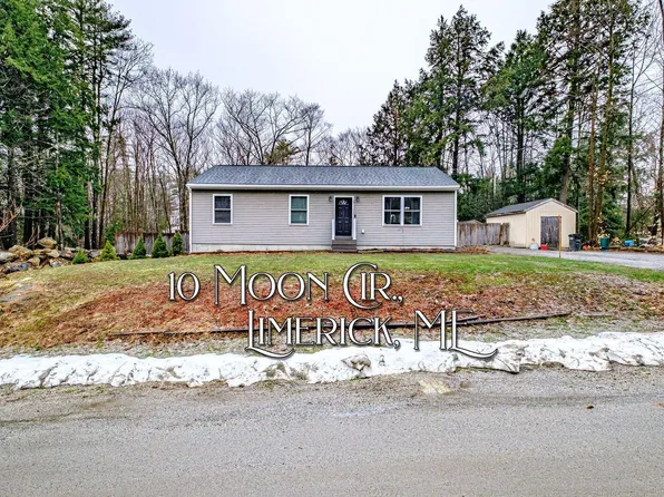 10 Moon Circle, Limerick, ME 04048