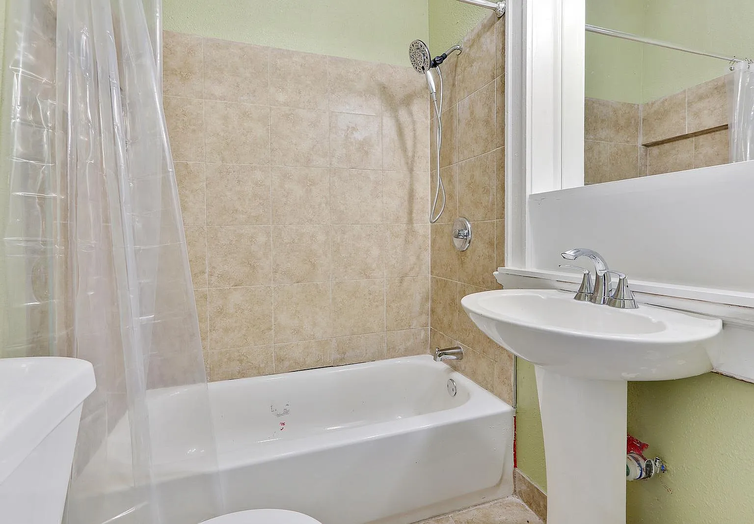 2833 Napoleon Ave — Photo 2