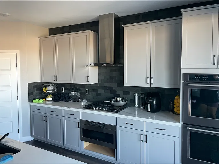 2605 Tolmezzo St — Photo 3