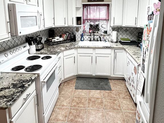 5th image of 634 Northgate Dr