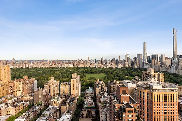Rented by BLU Real Estate | media 7
