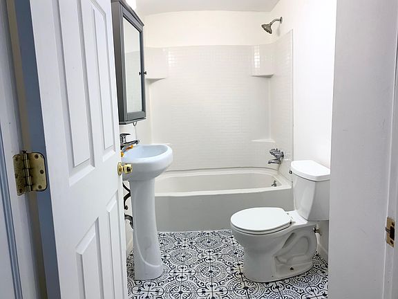 Full Bath