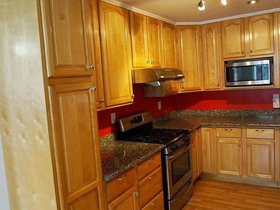 4th image of 1103 Archer Way